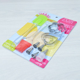 Набор для выпечки силиконовая кисточка и лопатка; форма для печенья 6шт; 5 насадок