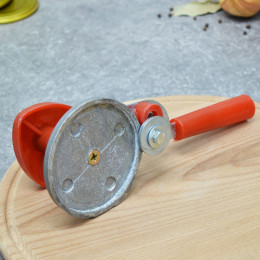 Машинка закаточная для консервирования полуавтомат "Хозяюшка" в коробке