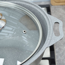 Кастрюля 4л литая со стеклянной крышкой, светлый мрамор