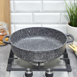 Жаровня 26см крышка с силиконовым ободком и ручкой "Гранит" тм Традиция
