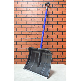 Лопата снеговая "Богатырь" 490*490мм с металл крашеным черенком и V-обр ручкой