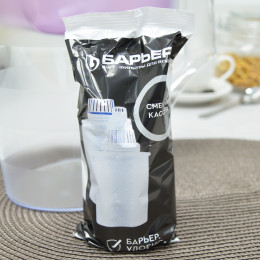 Барьер кувшин Аура 4л спелая малина