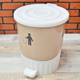 Ведро для мусора 26л с педалью, в ассортименте