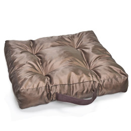 Подушка туристическая с ручкой 50*50*10см коричневая