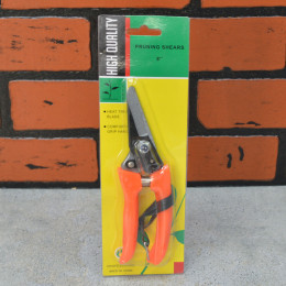 Секатор CF 7 на листе