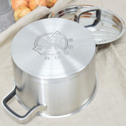 Кастрюля 3л нержавеющая сталь Premium ALLURE WR-1273