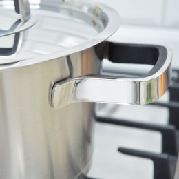 Кастрюля 3л нержавеющая сталь Premium ALLURE WR-1273