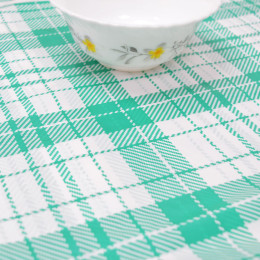 Скатерть 110см*9м клетка зеленая