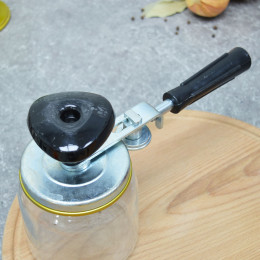 Машинка закаточная для консервирования "Чудо"