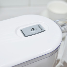 Барьер кувшин Стайл XS Токио белый Опти-Лайт 2,5л