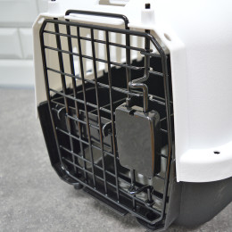 Переноска для животных чёрная